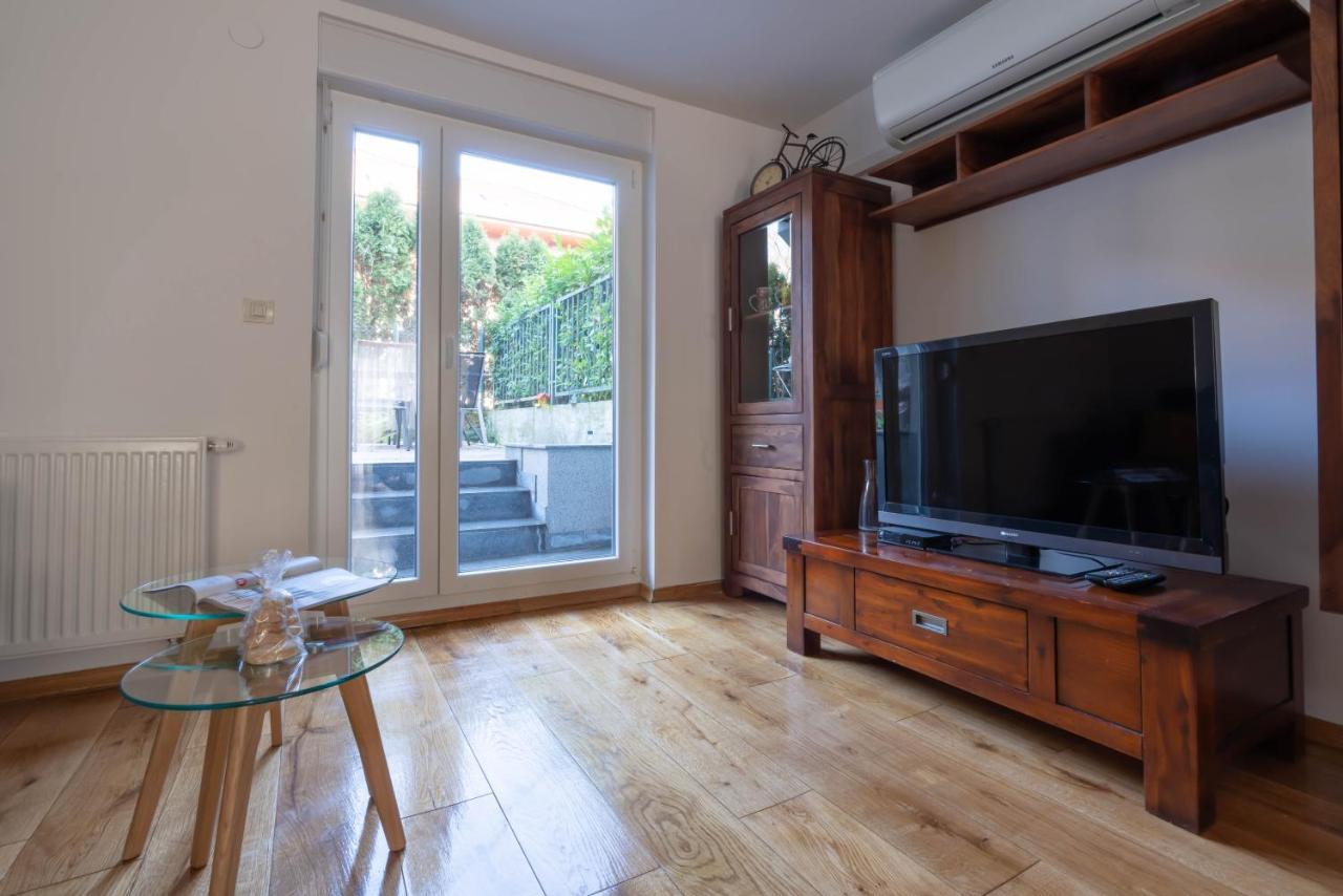 Apartment Gabriella Zagreb Bagian luar foto