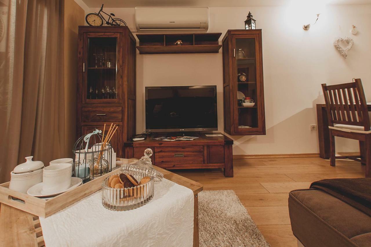 Apartment Gabriella Zagreb Bagian luar foto