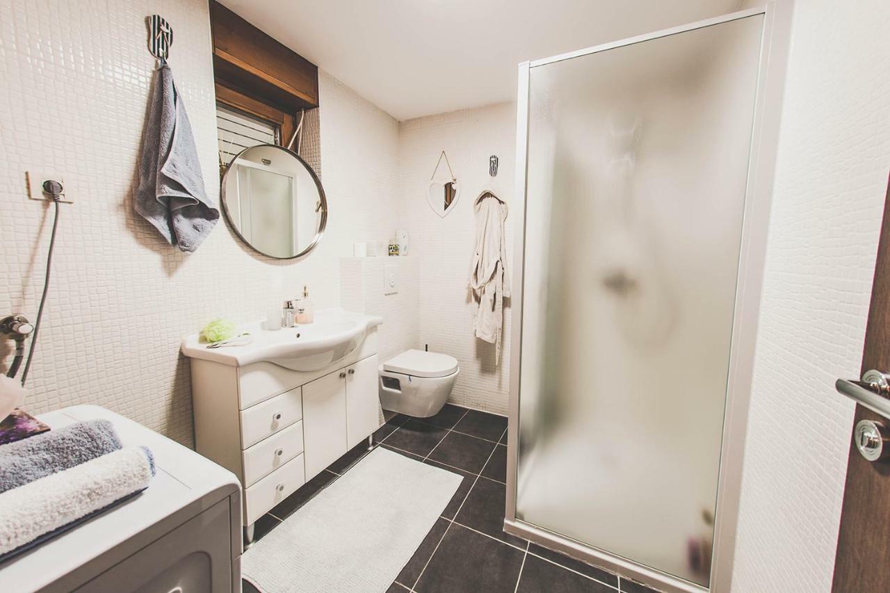 Apartment Gabriella Zagreb Bagian luar foto