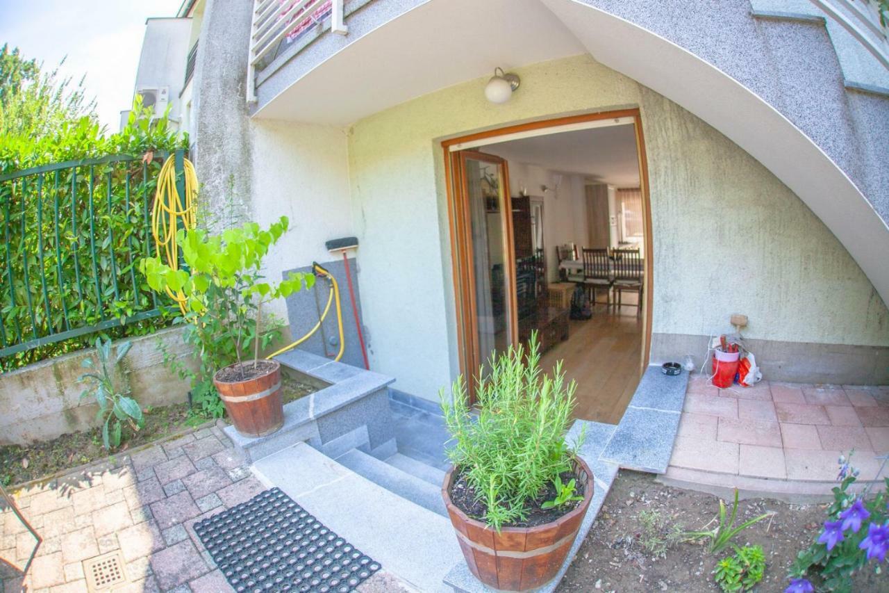 Apartment Gabriella Zagreb Bagian luar foto
